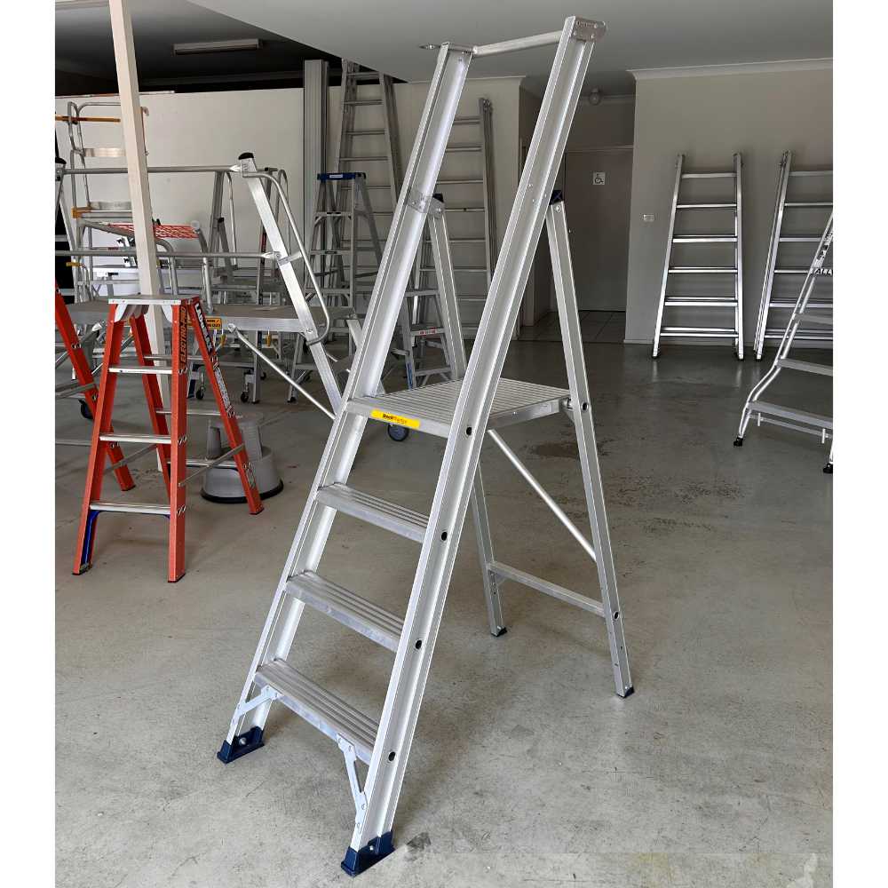 EXF 4 Step 1.0m Surefoot Platform Step by StockMaster - Image 2